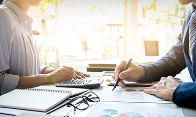 734307687 financial risk analyst